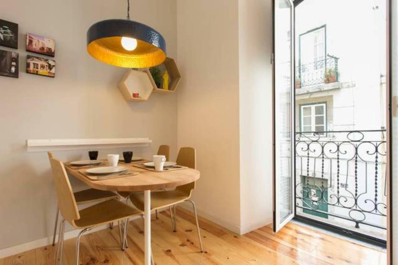 Alfama Charm Apartment Lisbon Luaran gambar